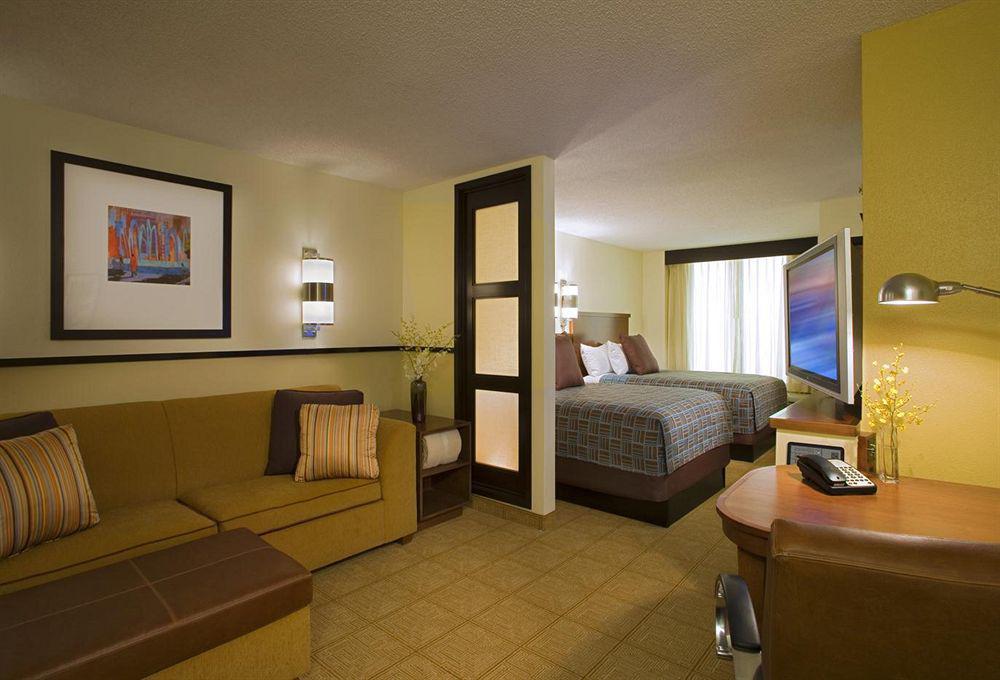 Hyatt Place Atlanta / Norcross / Peachtree Pokoj fotografie